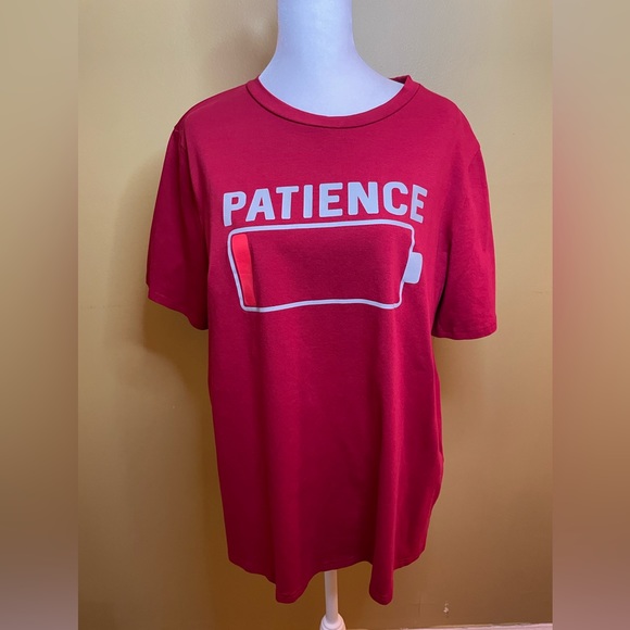 T-shirt Uomo 'My Patience Low Battery' - Regalo Natalizio Divertente E Offensivo